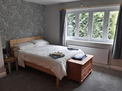 Large newly refurbished Double Bedroom Main Photo