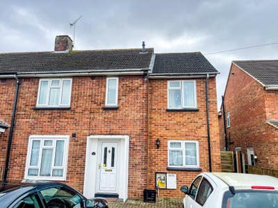 Double Room with Ensuite & Stunning Garden Space  Main Photo