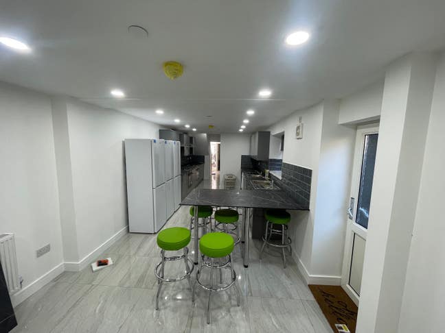 Newly renovated shared house Cathays Main Photo