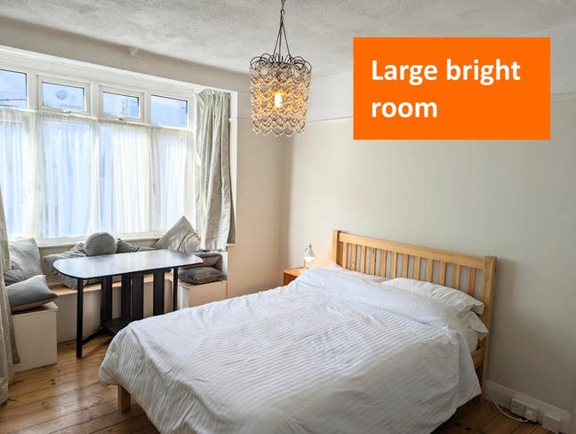 Spacious, large double room near Preston Park Main Photo