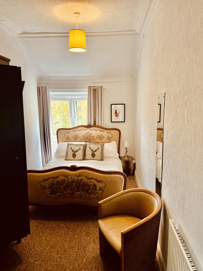 Room available in a B&B in Balloch, Loch Lomond  Main Photo