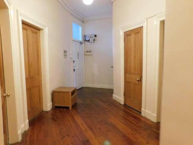 Huge clean room in Bruntsfield  Main Photo