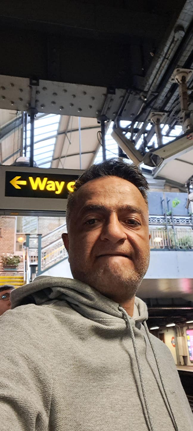40 year old Male seeks a single u9or double room Main Photo
