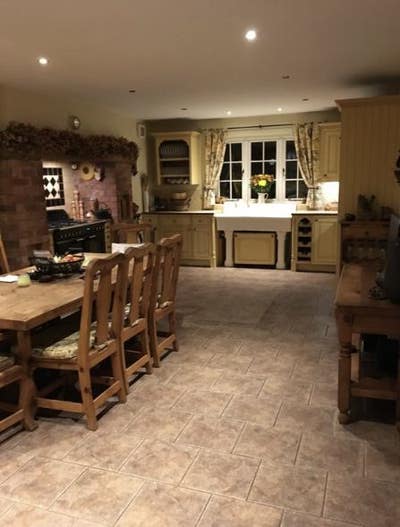 Stunning quiet country home  Main Photo