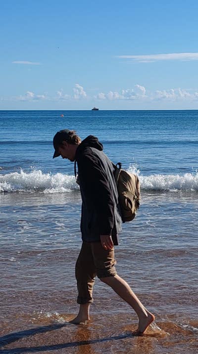 Looking for a room in the area Main Photo