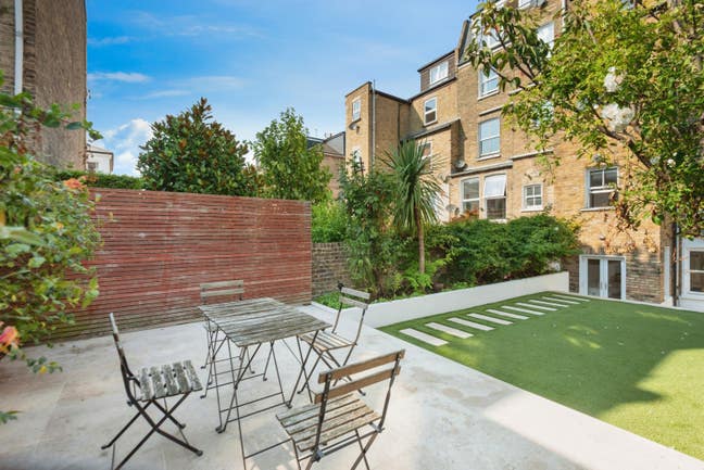Room in Garden Flat, Clapham Junction Main Photo
