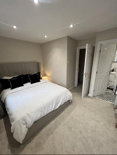 Ensuite room in newly renovated house in leeds  Main Photo