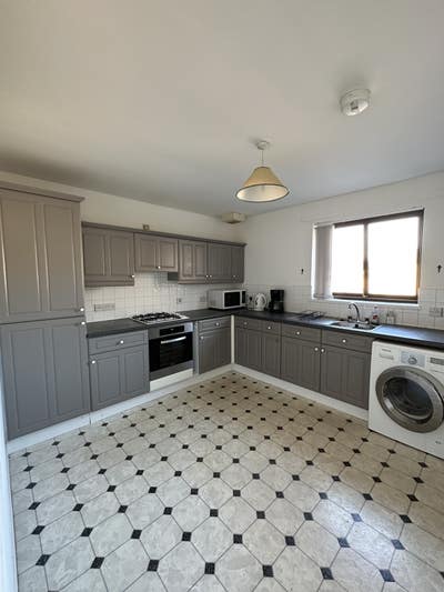 2 double rooms in a 2 bed flat for rent Main Photo