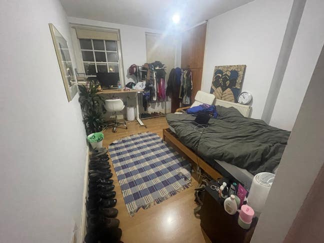 Double Room Available fo 2 Weeks in November Main Photo