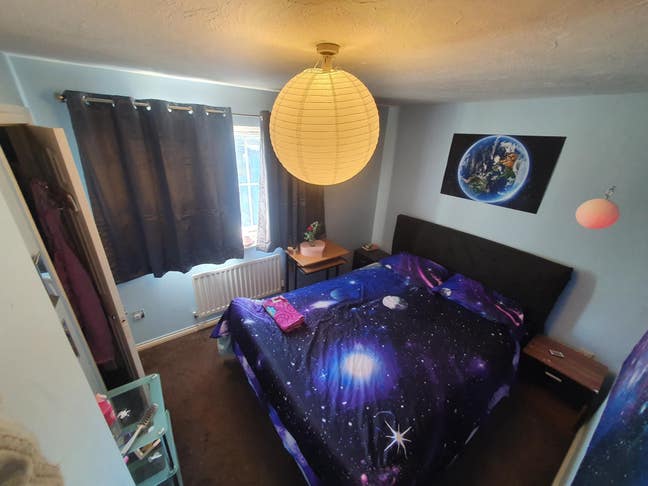  Large Double bedroom  Big discount!  Main Photo