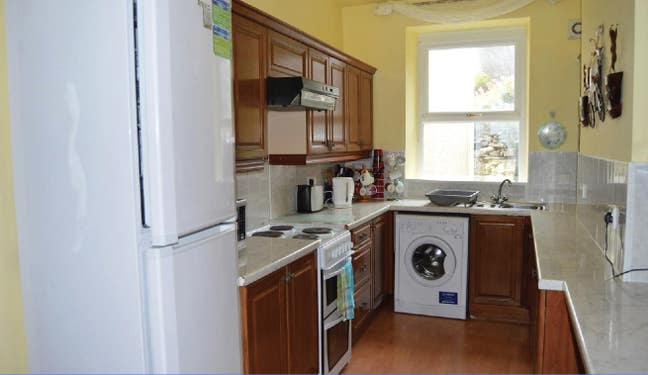 Rooms Available for Nurses Main Photo