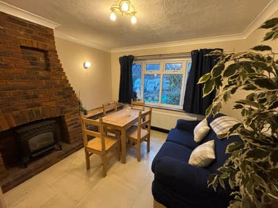 Double room available short or long term Main Photo