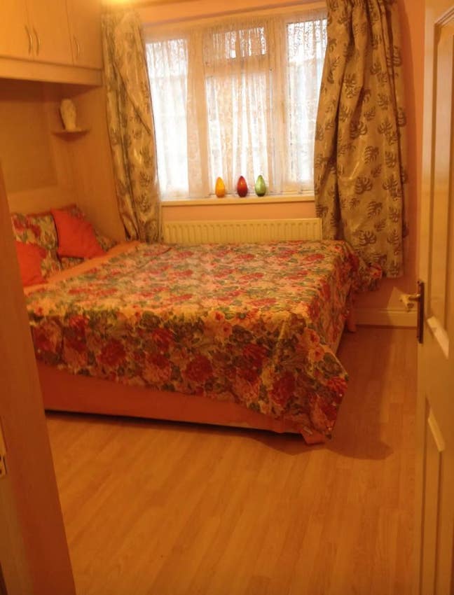Spacious double room to rent in Hayes, UB3 Main Photo