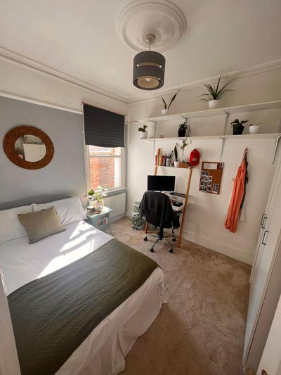 1 Room Double Bed Willesden Green/Dollis Hill  Main Photo
