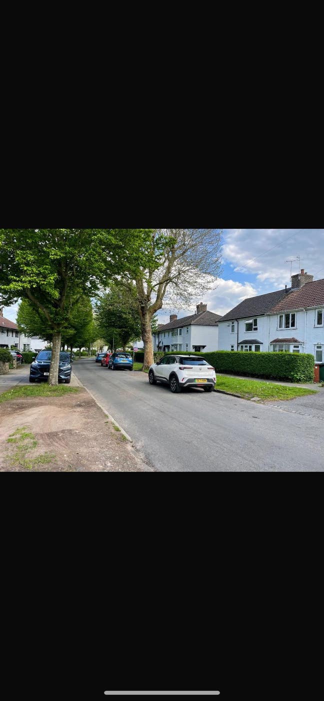 Double room available in bebington  Main Photo