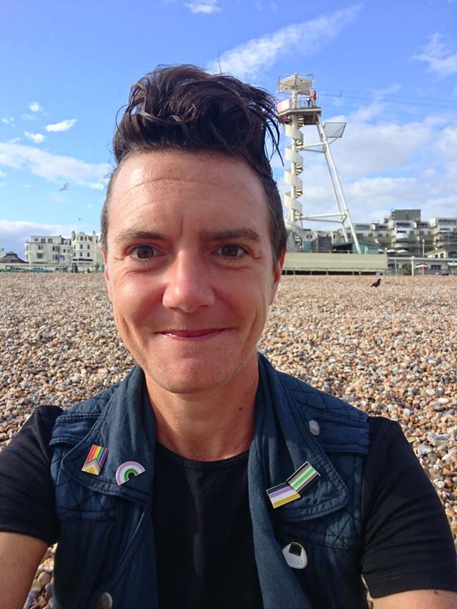 Outdoorsy, quiet & sociable professional Main Photo