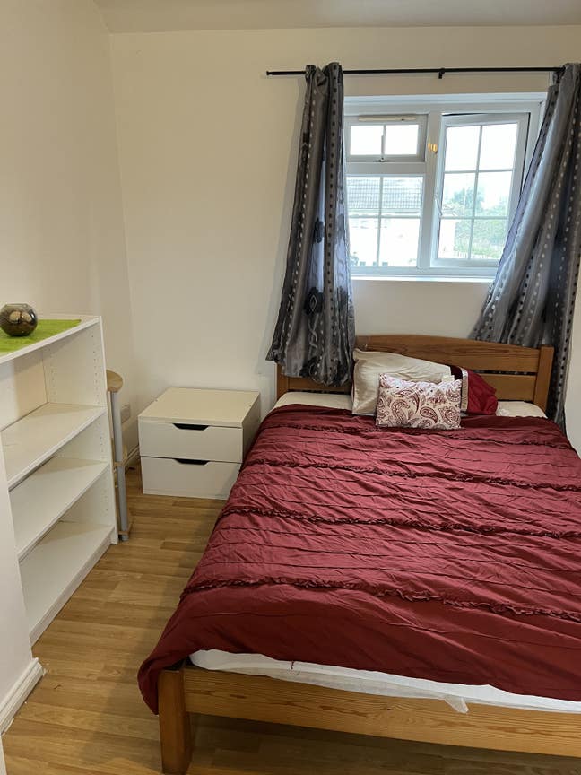 Double room to rent  Main Photo