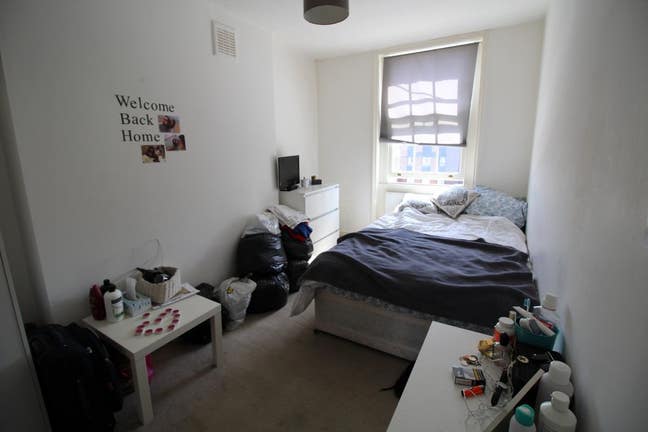 Rooms in Spacious 5-Bed Flat – Oval SW9 Main Photo