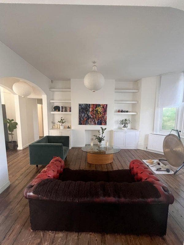 Double Room in Stunning Flat in London Fields  Main Photo