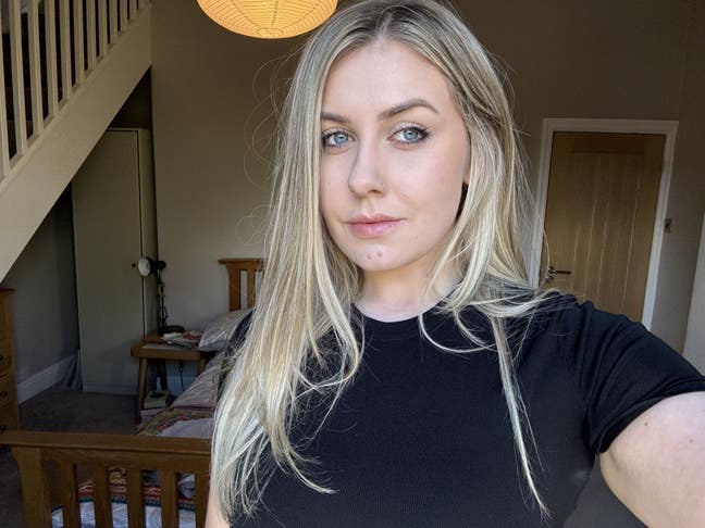 Looking for a double room! 😊 Main Photo