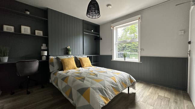 Beautiful & Very Convenient Room Now Available... Main Photo