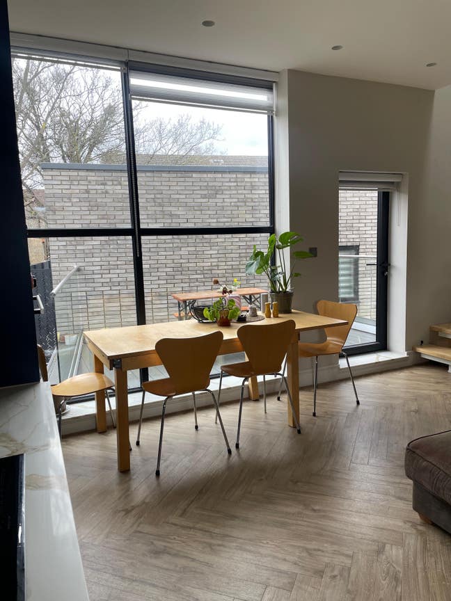 Modern Townhouse  Main Photo