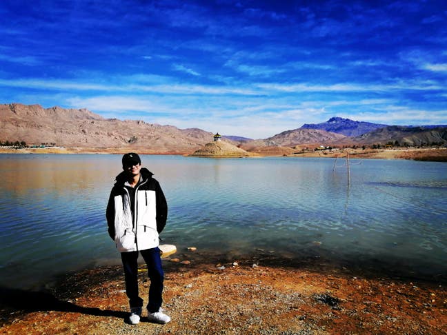 looking for a house share Main Photo