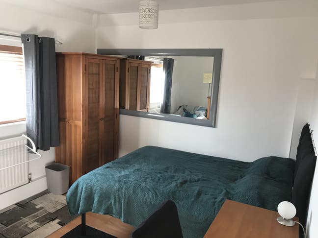 5 days /nights, weekdays Mon to Fri  Main Photo