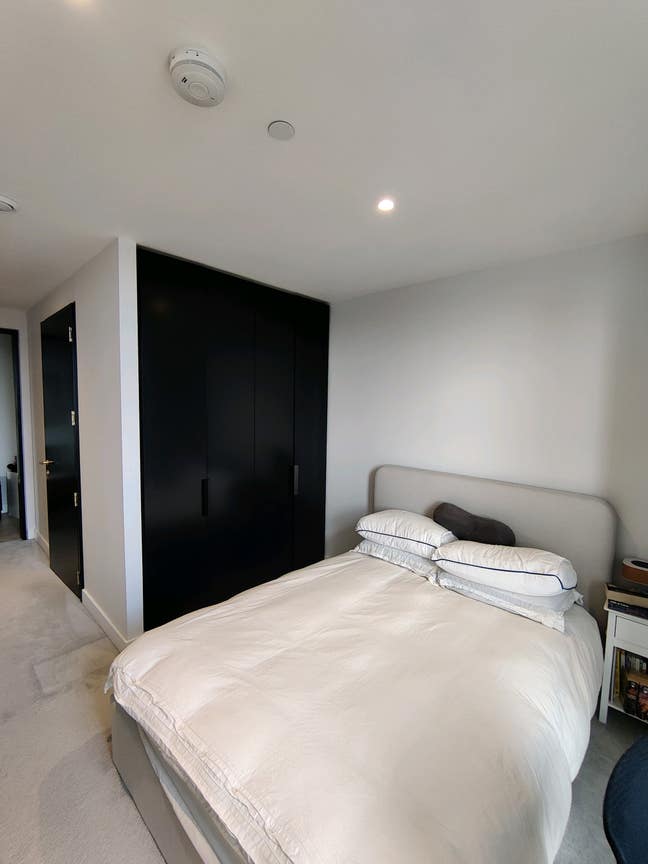 Double ensuite north greenwich Main Photo