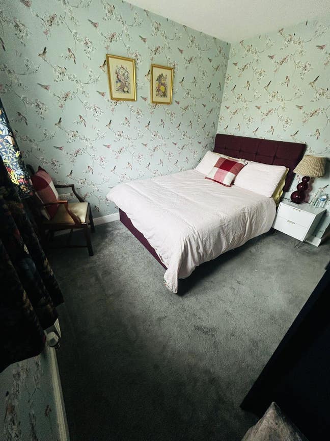 If Carlsberg made house shares, luxury included!  Main Photo