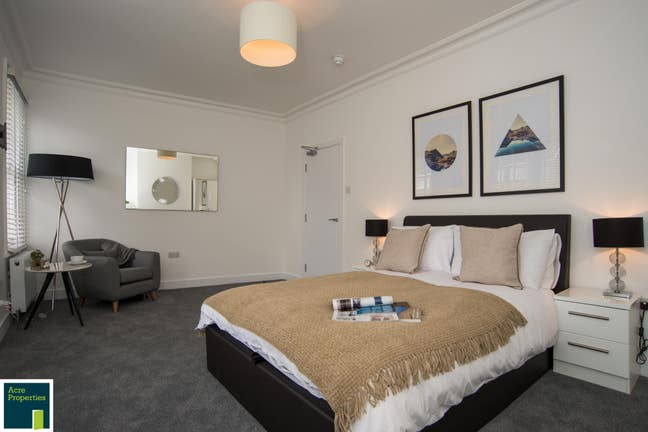 1 dlb rm terrace house, W6 near hospital. ALL inc Main Photo
