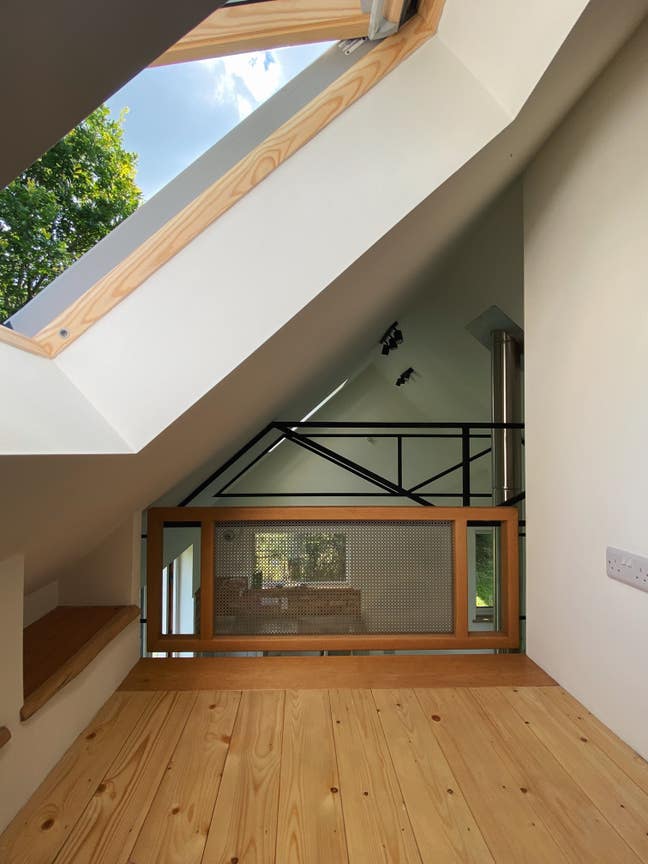 Eco Builder/Carpenter, work trade for house/ flat. Main Photo