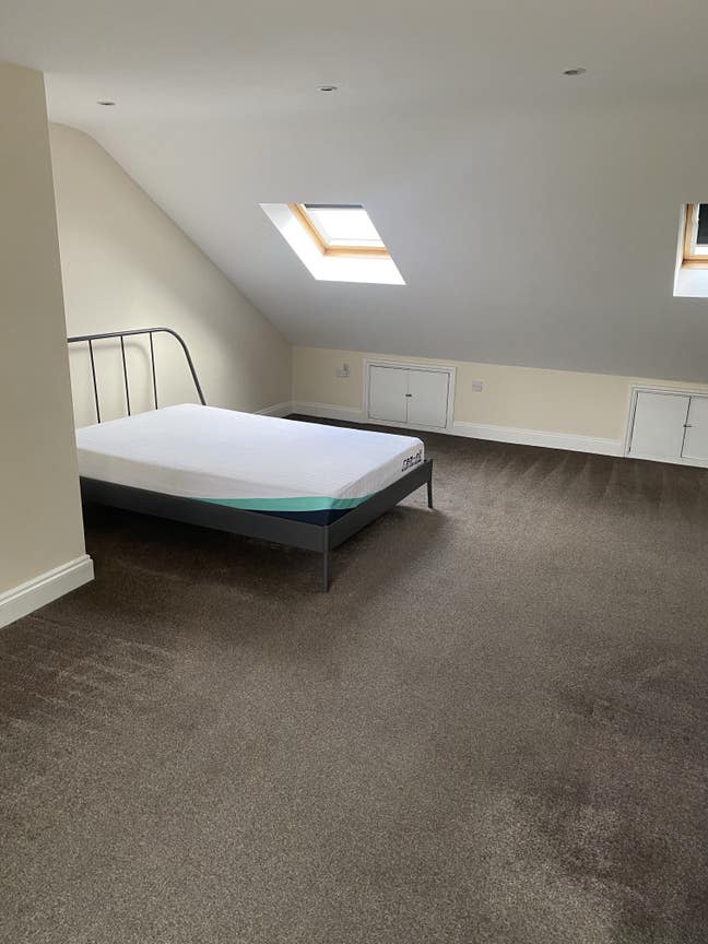 Ensuite Double Room Leytonstone Bills Included in Main Photo