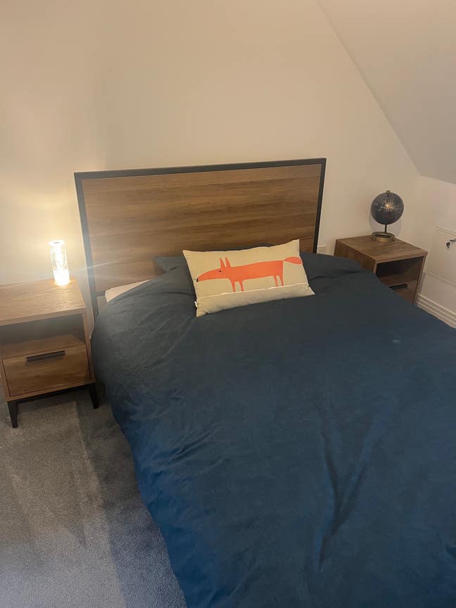 Double Room with En Suite Main Photo