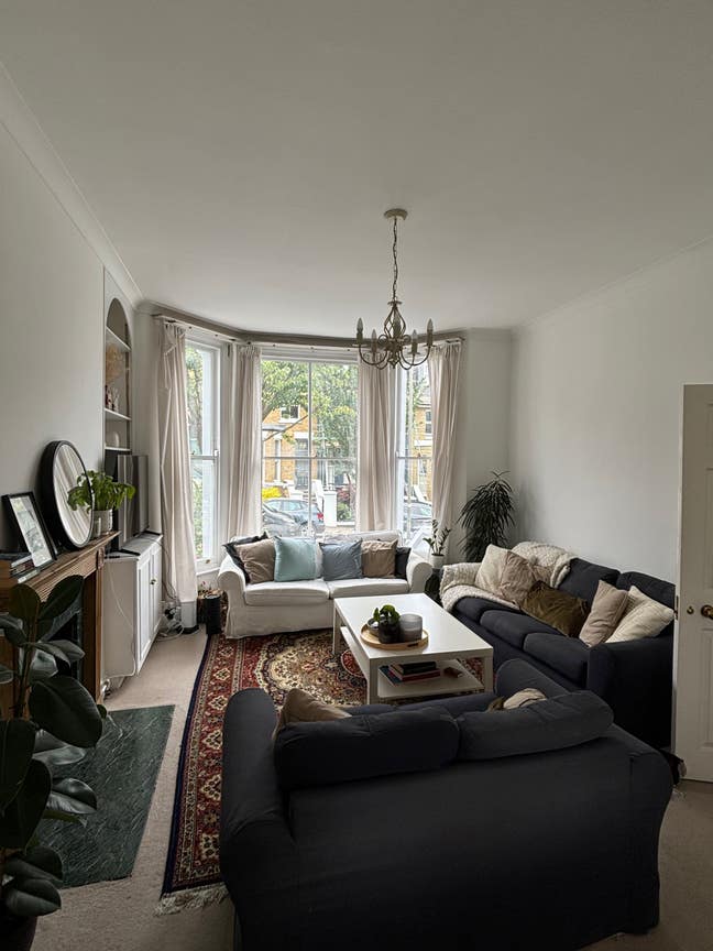 Large Room, Huge House Near Clapham Junction Main Photo