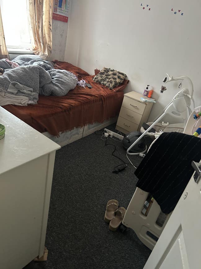 1 double room & 1 box room available  Main Photo