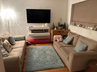 Large Double Bedroom  Main Photo