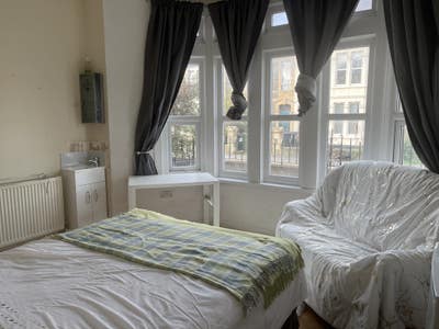 Ground foot room  Main Photo