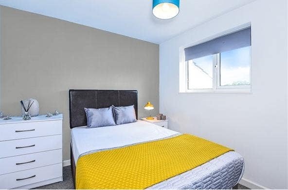 Bright & Airy Double in Bracknell (All Bills Incl) Main Photo