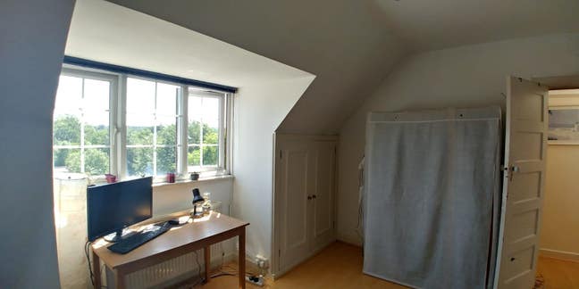 Hampstead Garden Suburb Room in a Beautiful Duplex Main Photo