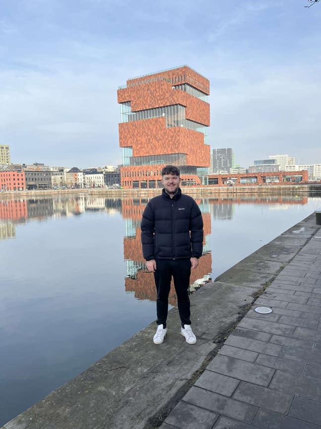 Looking For A Room!! Main Photo