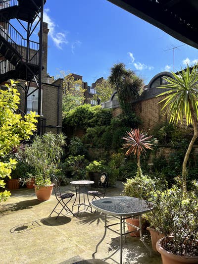 Garden View Flat | Earl’s Court | August 1 Main Photo