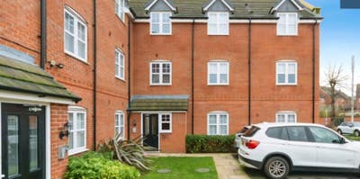 Exquisite 2-Bedroom Flat for Rent in Birmingham Main Photo