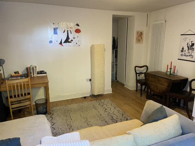Sublet in Angel Opposite Barnard Park Main Photo