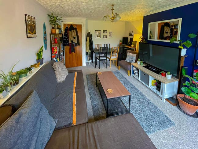 Spacious Double Room in Lovely Maisonette Main Photo