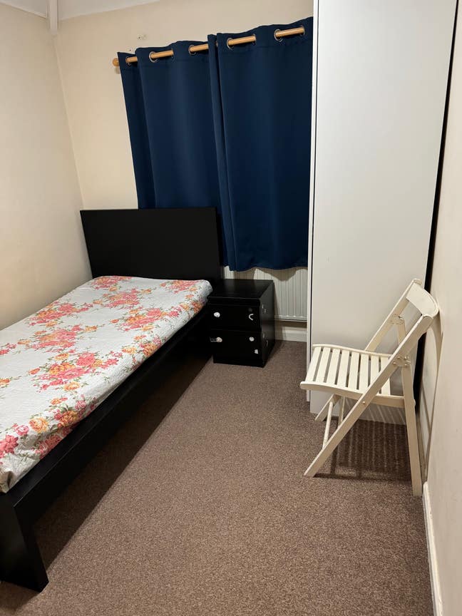 Single Room only for Female Main Photo