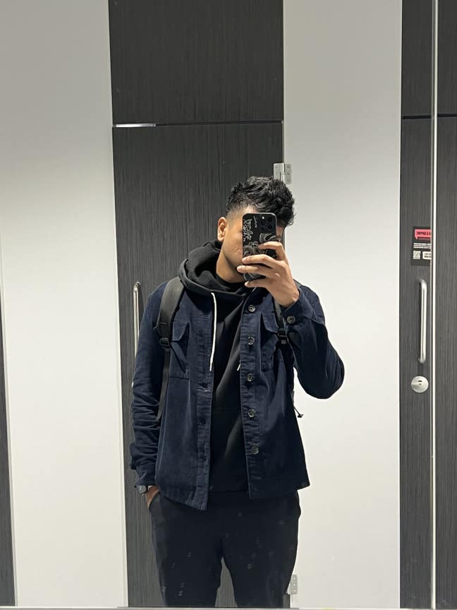 SEEKING DOUBLE ROOM- MOVE IN DATE  January !! Main Photo