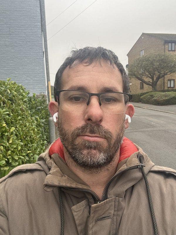 Looking for somewhere to live Main Photo