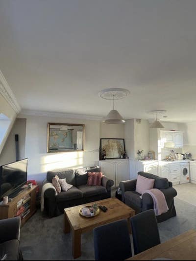 Cute & cozy double room in beautiful Pimlico flat Main Photo