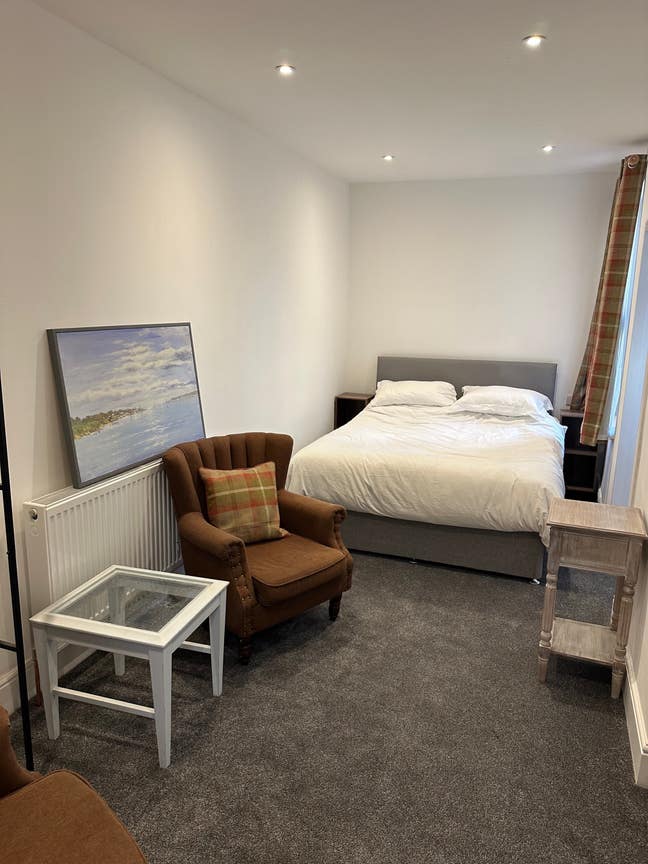 Brand new studio  Main Photo